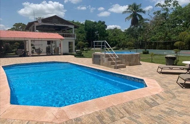 Villa Dona Aura Monte Plata Pool 2
